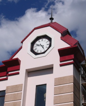 башенные часы и куранты