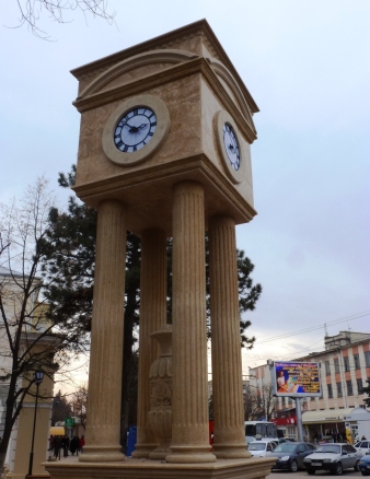 башенные часы и куранты